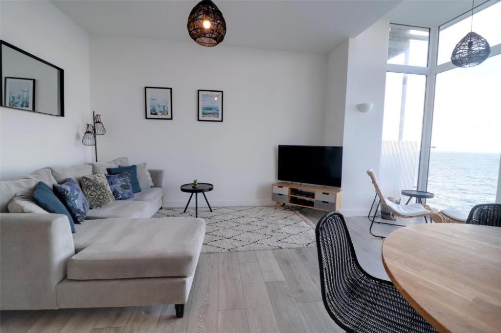 Sound Of The Sea - Ilfracombe Apartment Bagian luar foto