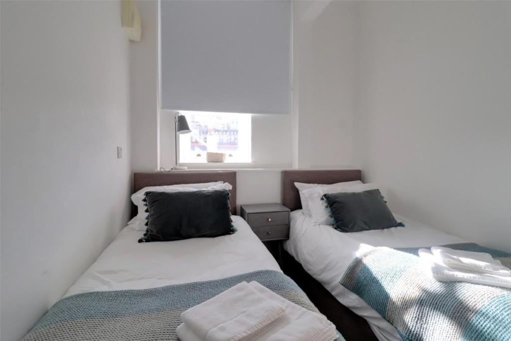 Sound Of The Sea - Ilfracombe Apartment Bagian luar foto