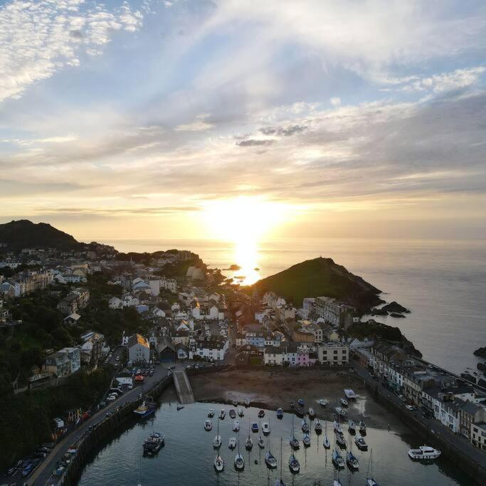 Sound Of The Sea - Ilfracombe Apartment Bagian luar foto